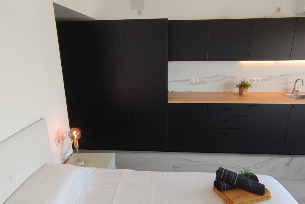 Chill Out Studio Jacuzzi & Sea Views Alicante Exterior photo